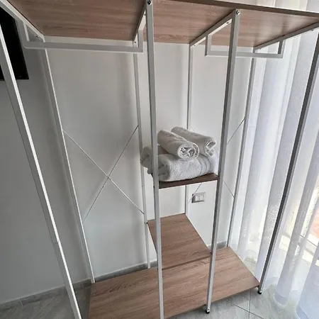 Airport Seaview Νάπολη